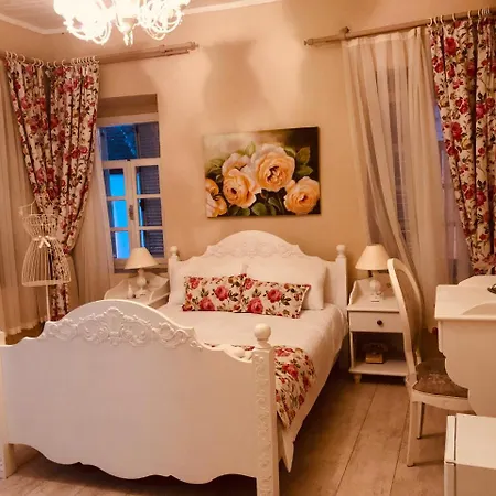 호텔 The White 알라카티